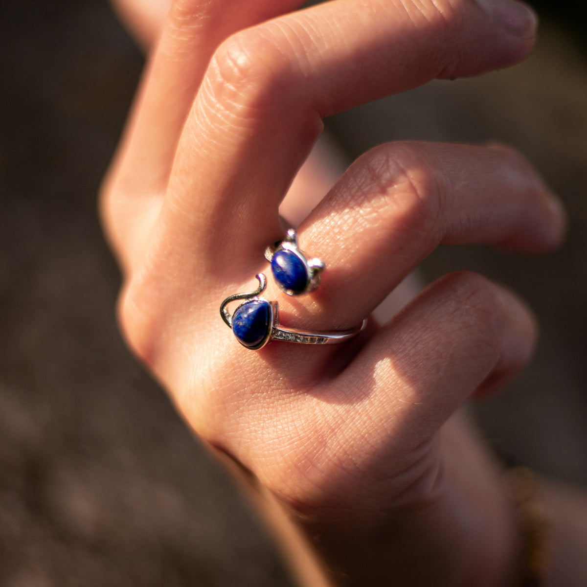 "Cat" Adjustable Ring in Lapis Lazuli