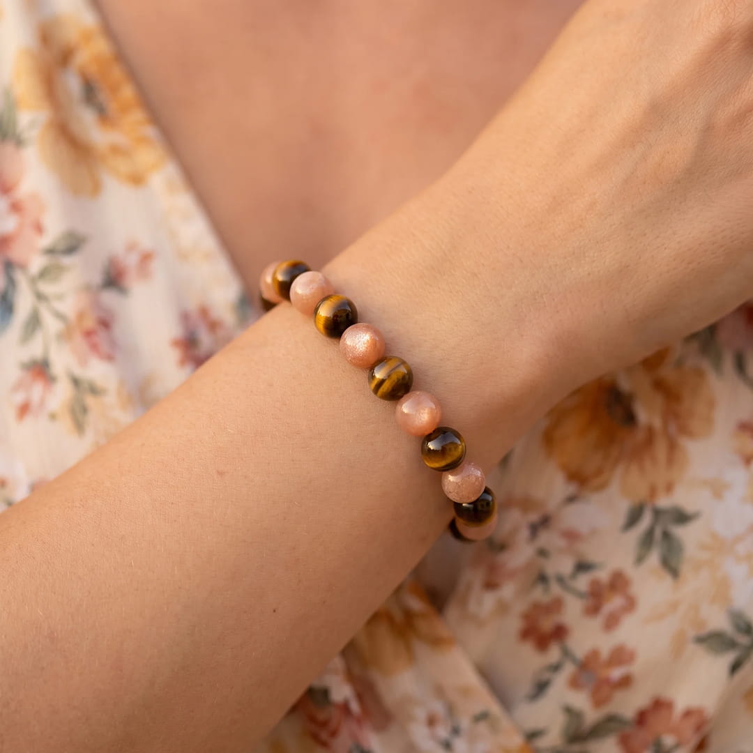 "Positive Momentum" Bracelet in Tiger's Eye & Sunstone