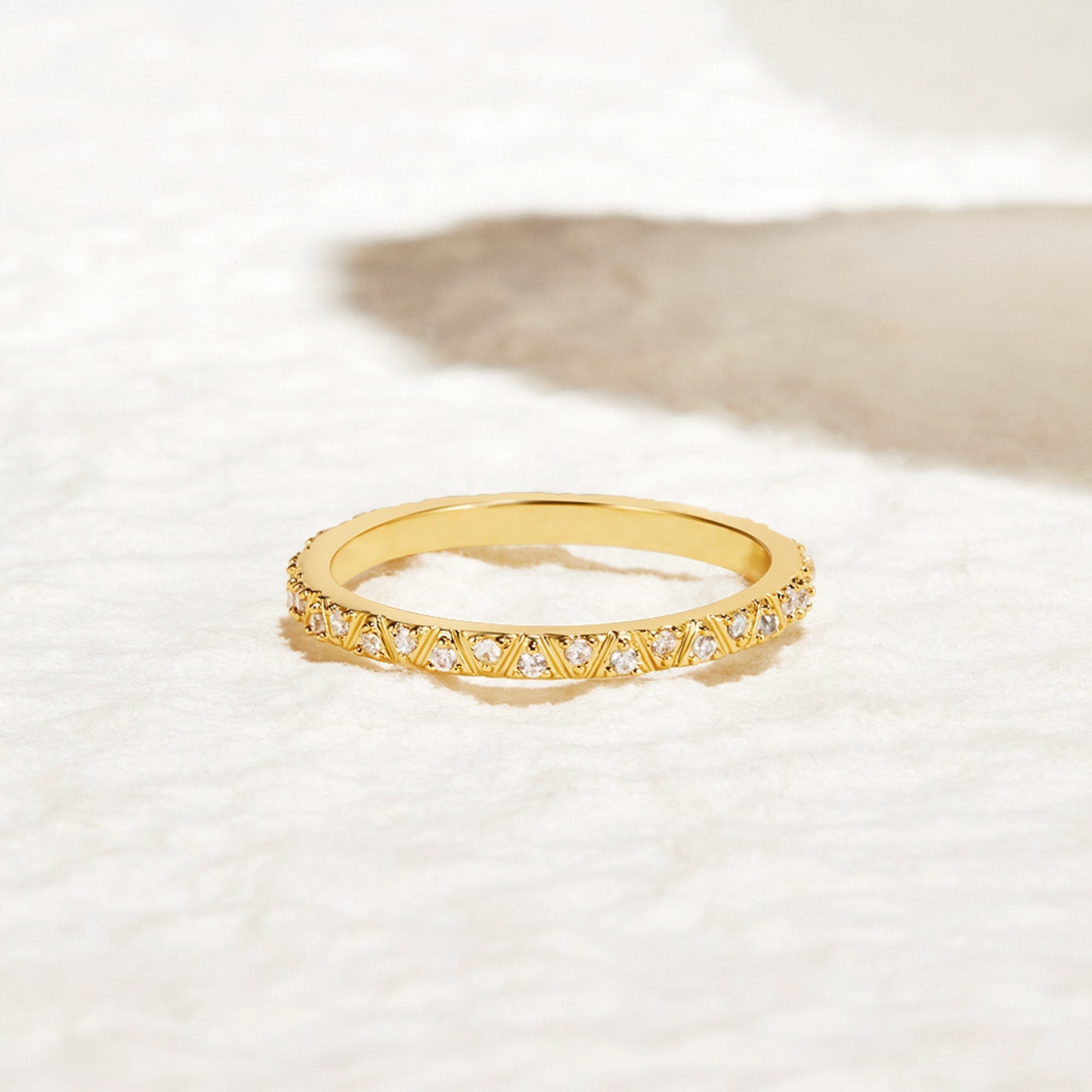 Viviana Pavé Ring