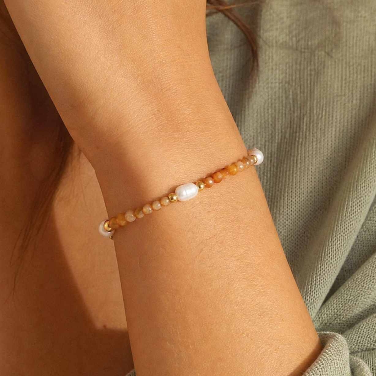 Agata Bead Bracelet
