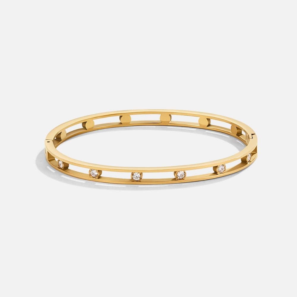 Marcella Bangle