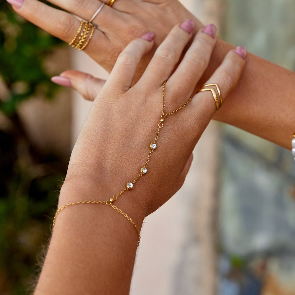 Lorenza Hand Chain