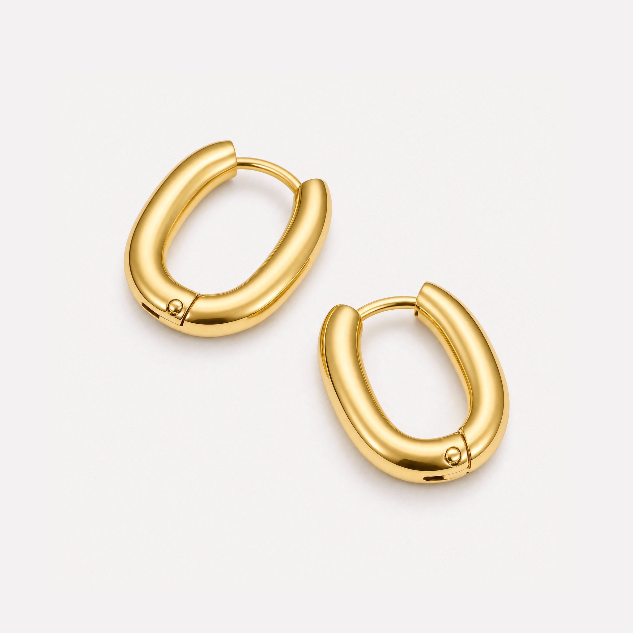 Marta Oval Hoops