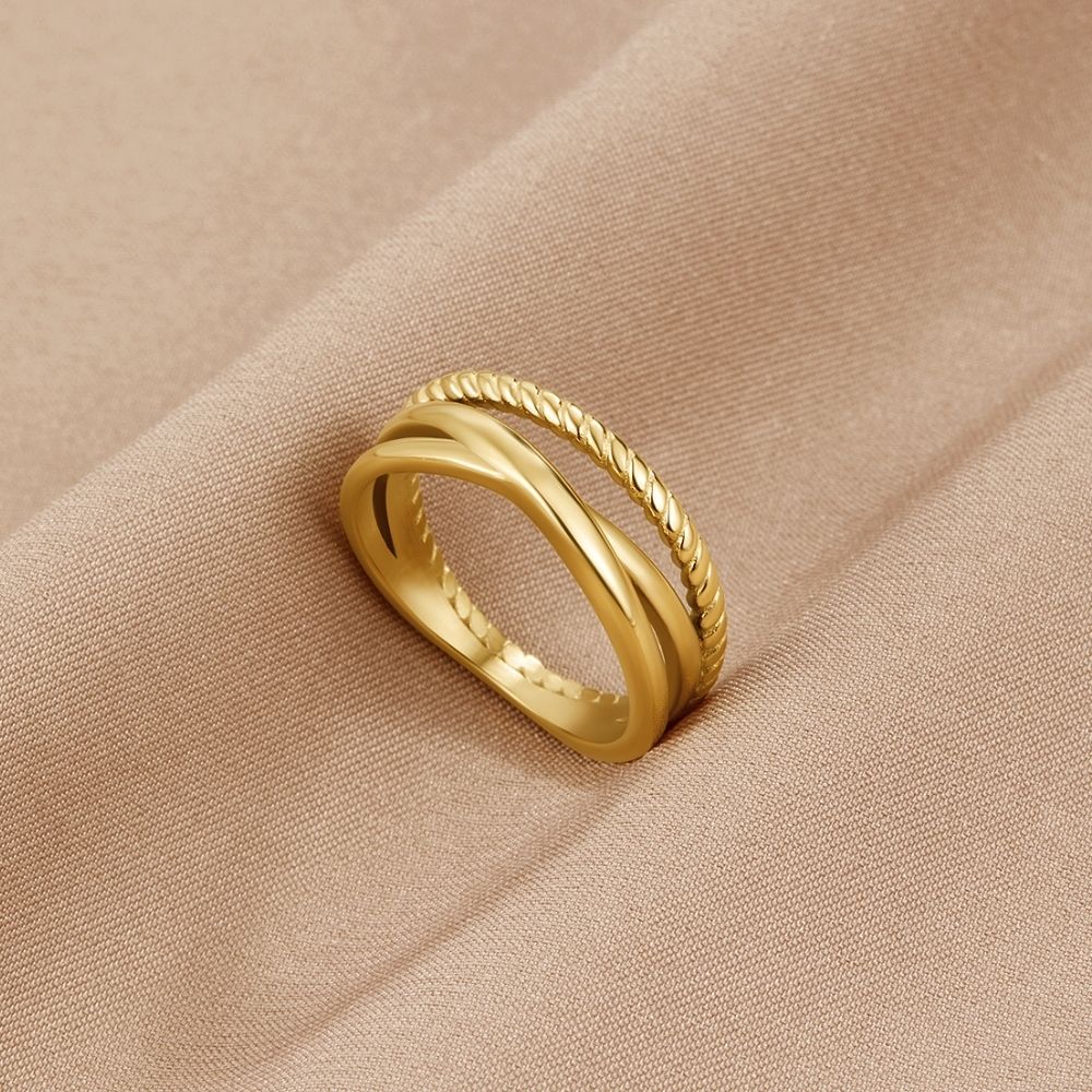 Ginevra Twist Ring