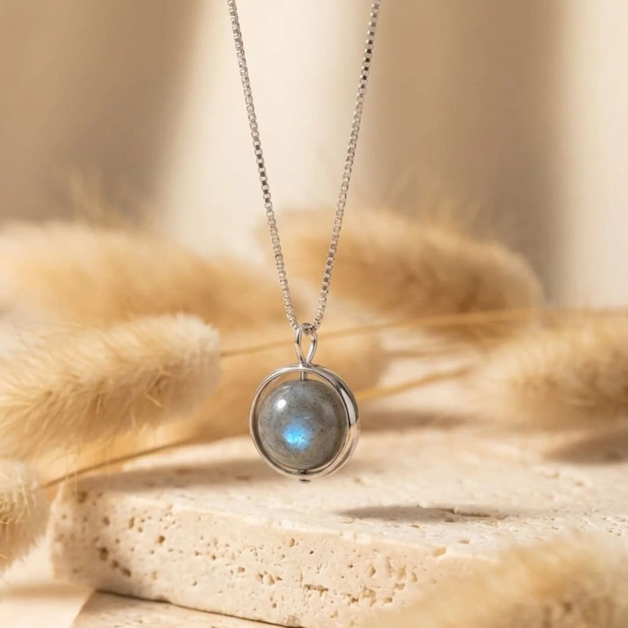 "Fine Bead" Pendant in Labradorite