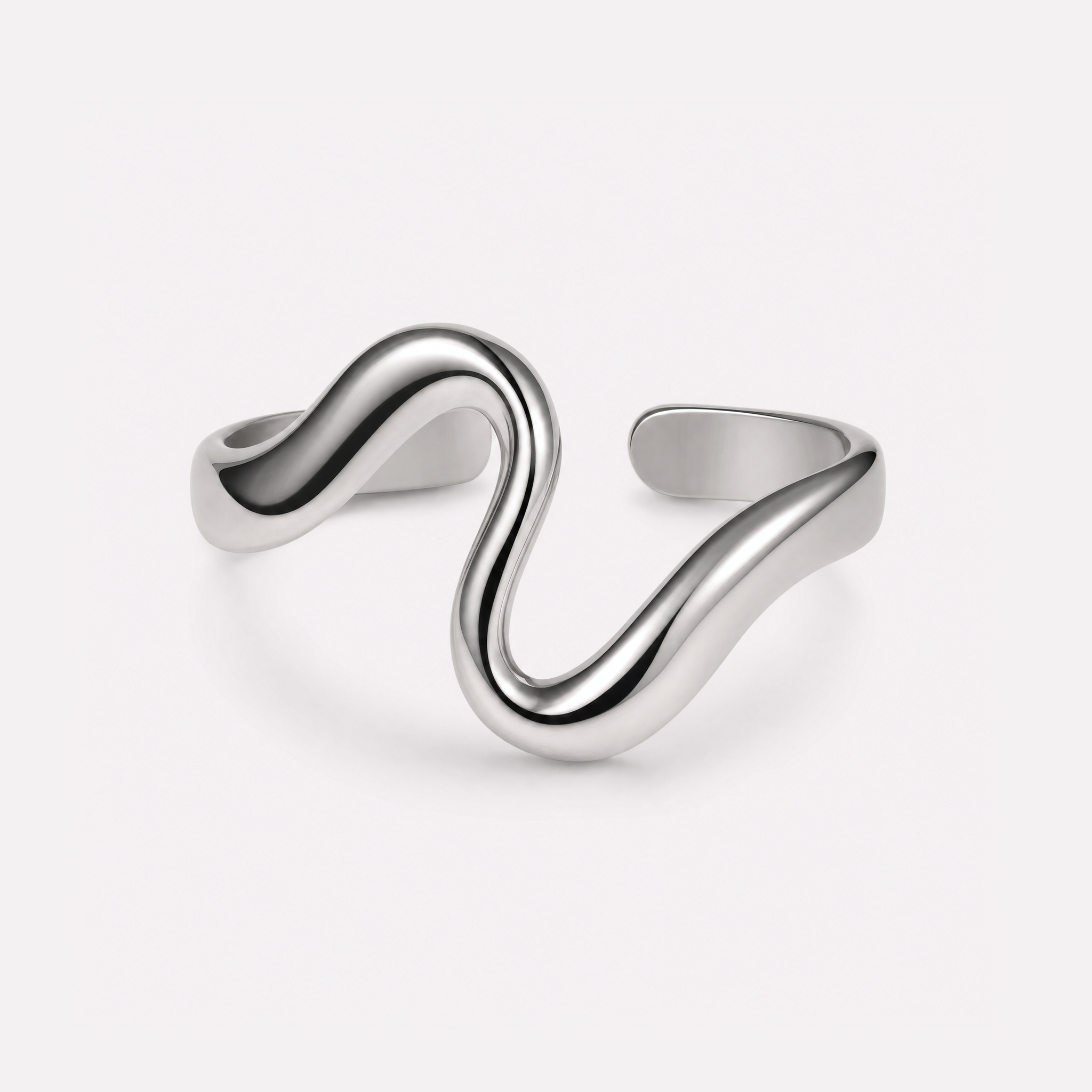 Leda Squiggle Ring