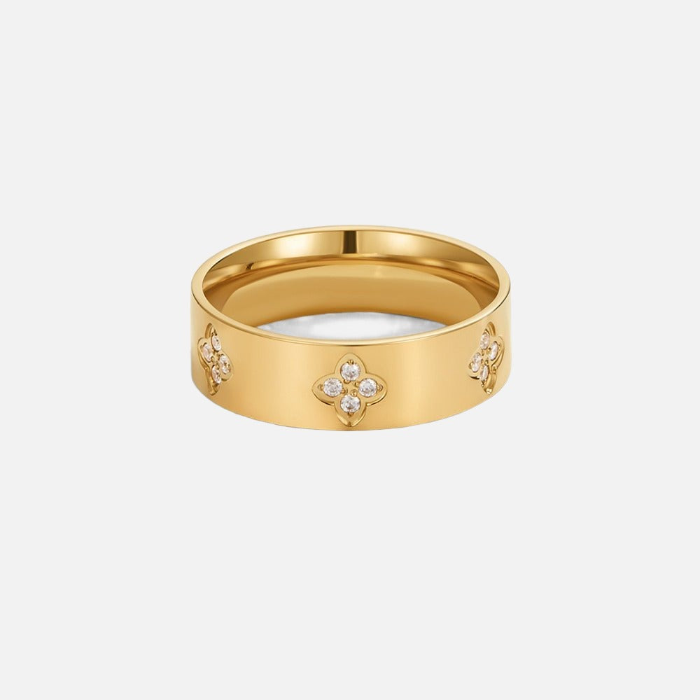 Crystal Clover Band Ring