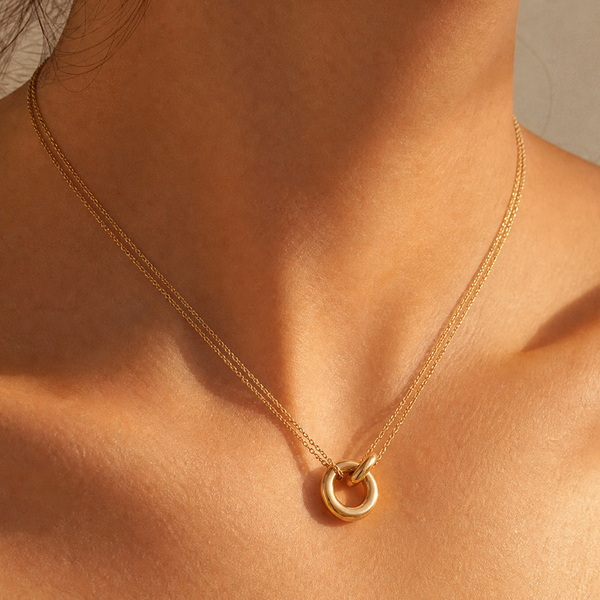 Anella Circle Necklace