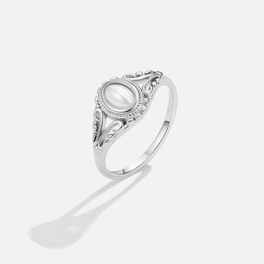 Cosima Pearl Ring